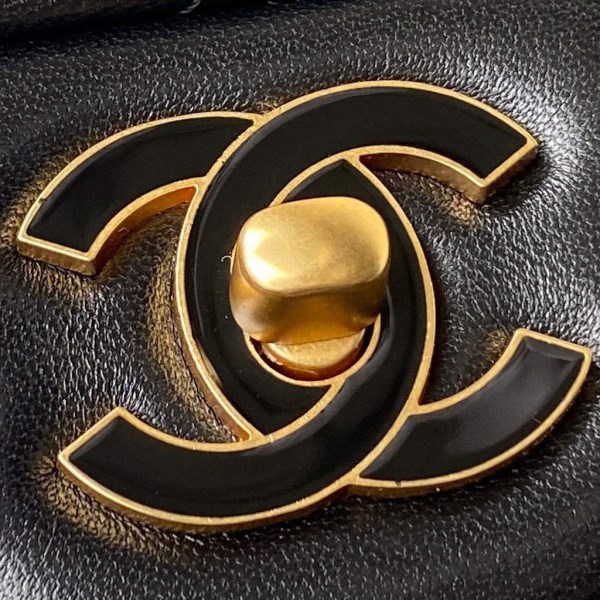 Chanel Flap Bag Lampskin Diamond AS1793 Black - Image 2