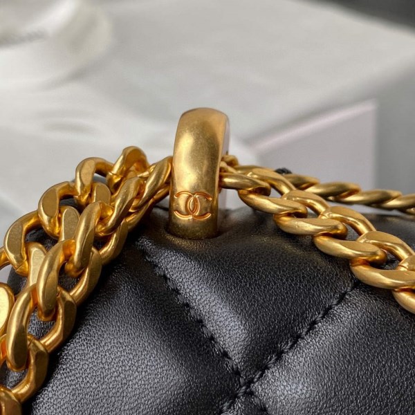 Chanel Flap Bag Lampskin Diamond AS1793 Black - Image 4