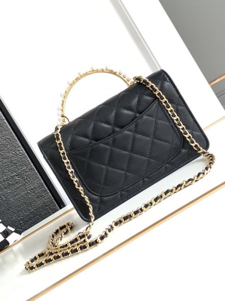 Chanel AP3504 Woc Wallet On Chain lambskin Imitation Pearls Strass & Gold Black - Image 2