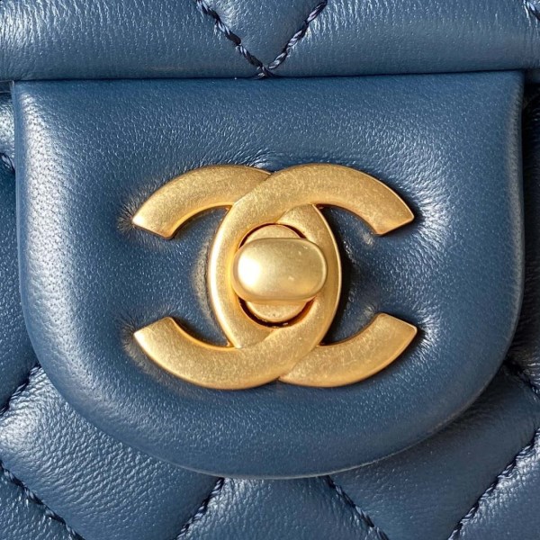 Chanel AS4040 Mini Flap Classic Bag 18 Woc Camellia Lambskin Dark Blue - Image 2