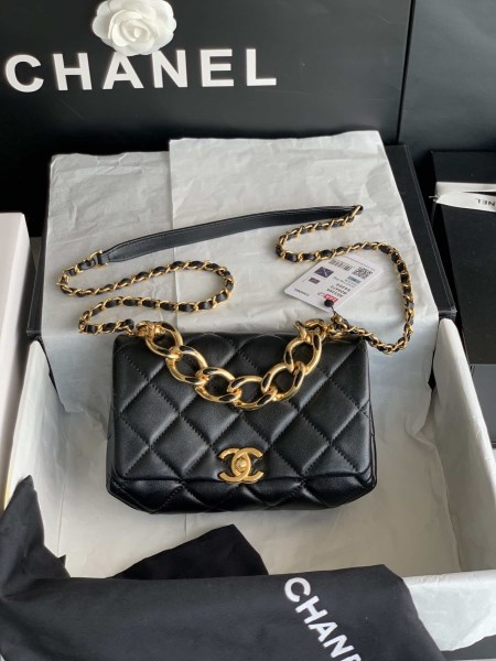 Chanel AS3366 Flap Bag 20cm Lambskin Black