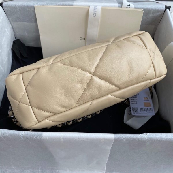 Chanel As1160 Chanel 19 Handbag Flap Lambskin B04852 94305 Apricot - Image 4