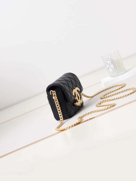 Chanel AP3208 Mini Flap bag With Chain shiny Lambskin & Gold-Tone Metal Black - Image 2