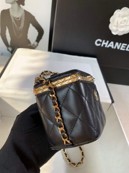 Chanel AP2717 Small Vanity With Chain Lambskin Gold Black - Image 5