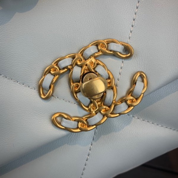 Chanel As1160 Chanel 19 Handbag Flap Lambskin Lake Light Blue - Image 4