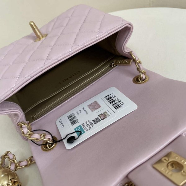 Chanel AS1786 Flap Bag Shoulder Handbag Lambskin Light Purple - Image 2