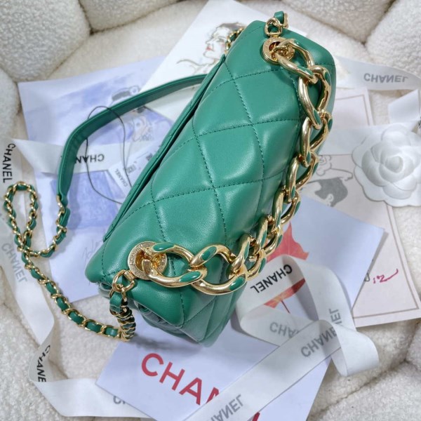 Chanel AS3366 Flap Bag 20cm Lambskin Green - Image 3