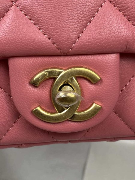 Chanel Mini Flap Bag Lambskin Gold-Tone Metal AS3213 Pink - Image 4