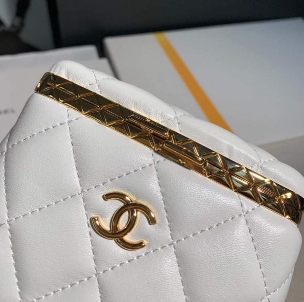 Chanel AP2717 Small Vanity With Chain Lambskin Gold White - Image 4