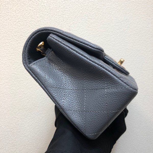 Chanel A69900 Mini Flap Bag Grained Calfskin Gray Gold - Image 4