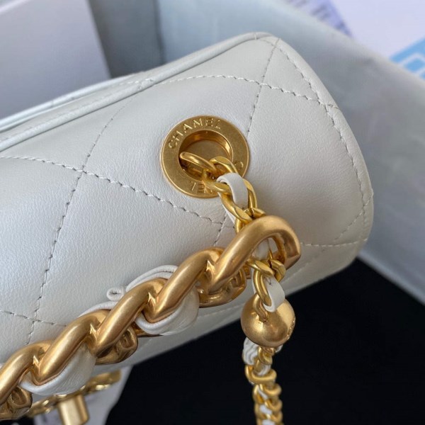 Chanel AS3011 Small Flap Bag Lambskin White - Image 3