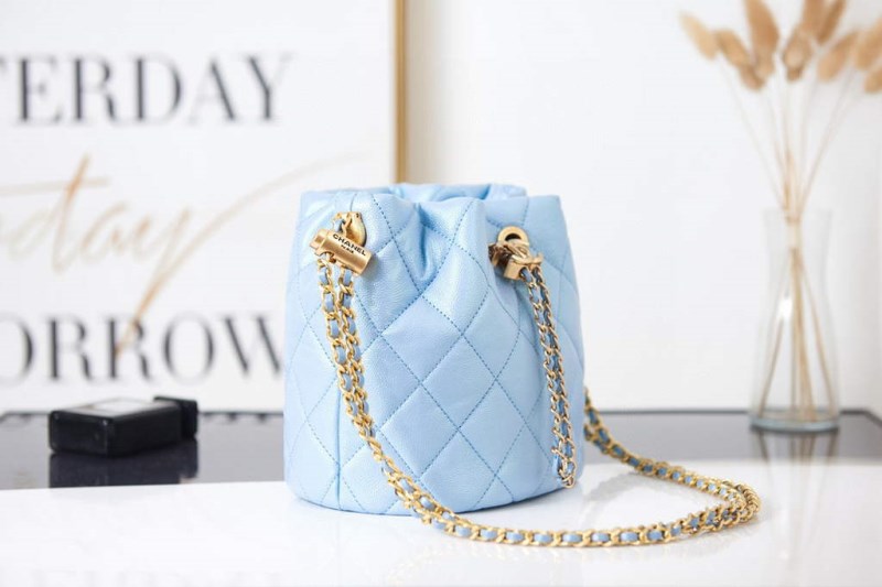 Chanel AS2859 Bucket Bag Shoulder Bag Shiny Grained Calfskin Light Blue - Image 3