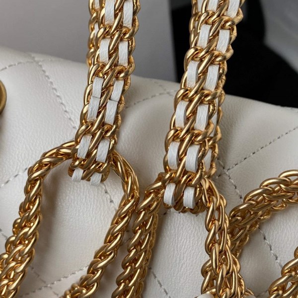 Chanel AS2975 Small Flap Bag Lambskin White - Image 3