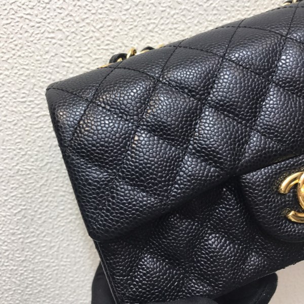 Chanel A69900 Mini Flap Bag Grained Calfskin Black Gold - Image 2