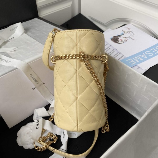 Chanel Bucket Bag Lambskin AS3116 Yellow - Image 4