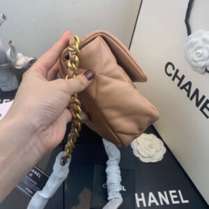Chanel As1160 Chanel 19 Handbag Flap Lambskin Lake Nude Pink