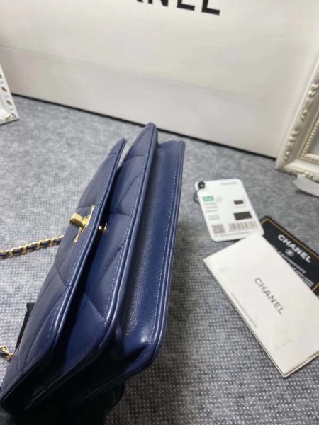 Chanel A80982 Lambskin Wallet On Chain With Gold Navy Blue - Image 3