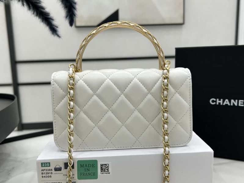 Chanel AP3385 Woc Flap Phone Holder With Chain Lambskin White Gold - Image 3