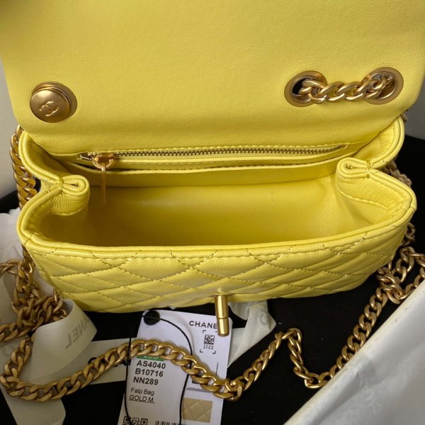 Chanel AS4040 Mini Flap Classic Bag 18 Woc Camellia Lambskin Yellow - Image 4