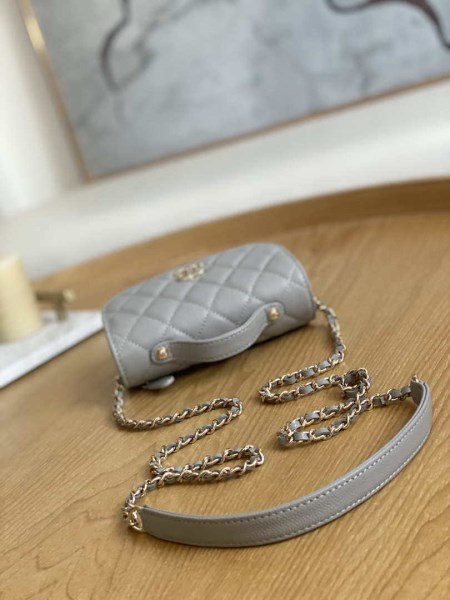 Chanel A81215 Mini messenger bag with Handle Gray - Image 4