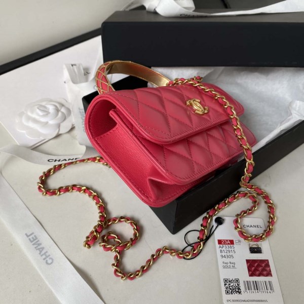 Chanel AP3385 Woc Flap Phone Holder With Chain Lambskin Red Gold - Image 4