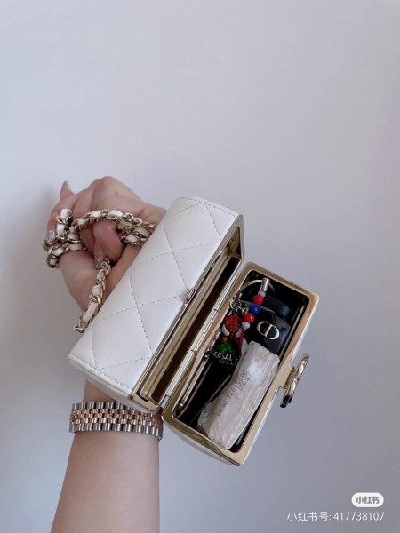 Chanel AP2656 Small box with chain lambskin White - Image 5