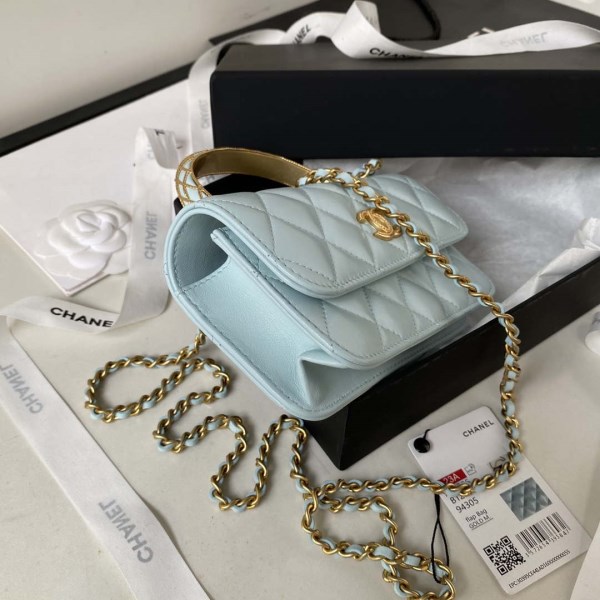 Chanel AP3385 Woc Flap Phone Holder With Chain Lambskin Blue Gold - Image 4