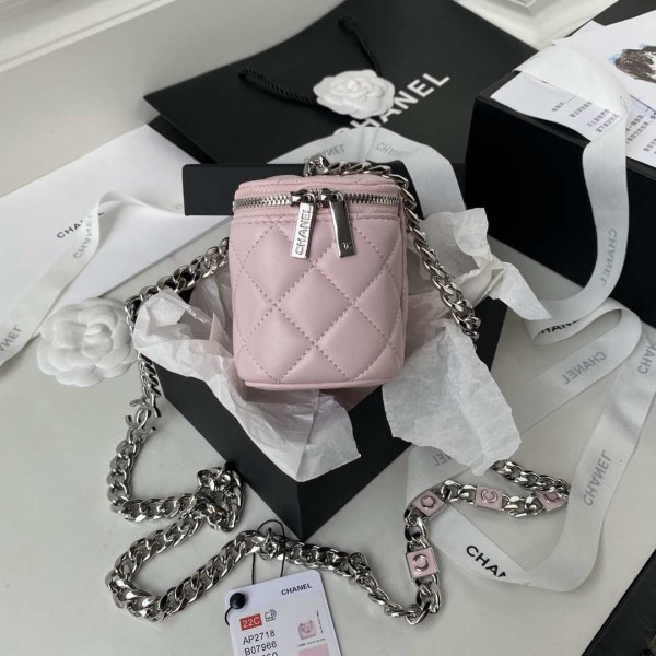 Chanel AP2718 Small Vanity With Chain Pink Lambskin - Image 4
