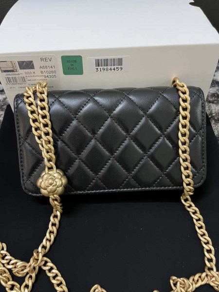 Chanel A68341 Flap Classic Bag Woc Camellia Lambskin Black - Image 5