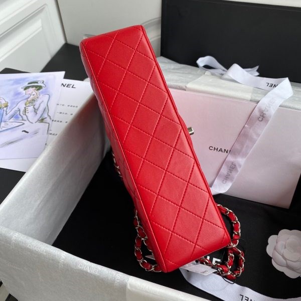 Chanel A01112 CF Quilted Classic Flap Bag in Grainy Lambskin Red - Image 5