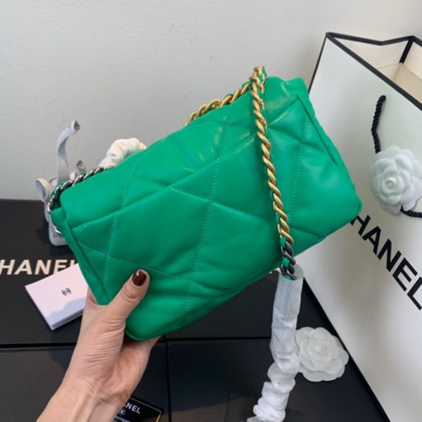 Chanel As1160 Chanel 19 Handbag Flap Lambskin Green - Image 2