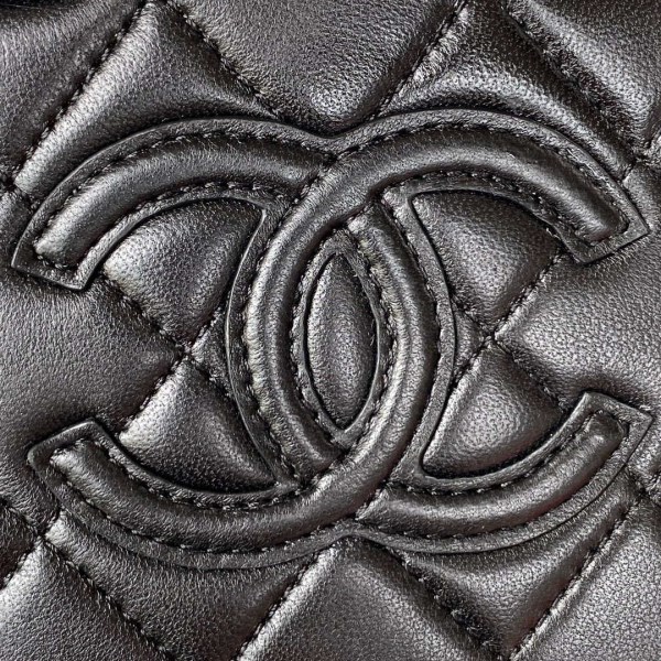 Chanel AS3344 Small Vanity Case Calfskin & Gold-Tone Metal Black