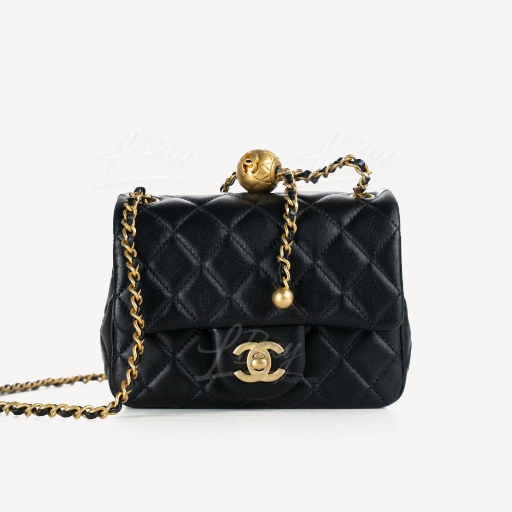 Chanel Mini Flap vs Classic Flap: What's the Difference in 2025?