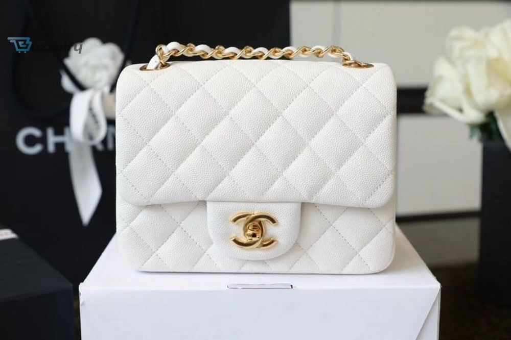 Chanel Mini Flap Bag 17cm in Black Lambskin – New Arrival 2025